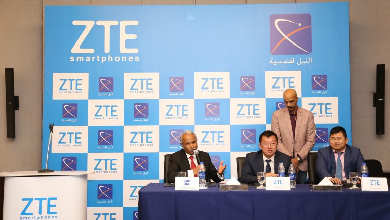 توقيع اتفاقية الشراكة بين zte والنيل الهندسية