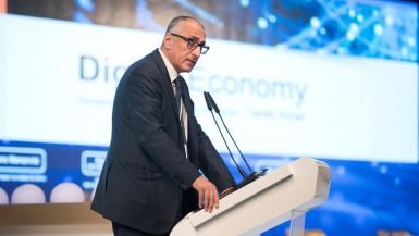 طارق عامر محافظ البنك المركزى المصرى