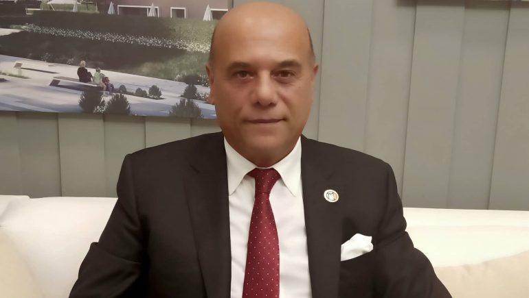 أحمد الطيبى ؛ ذا لاند للتطوير