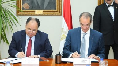 محمد معيط وزير المالية ؛ عمرو طلعت وزير الاتصالات
