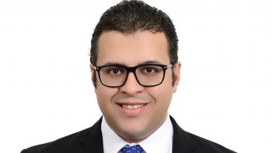 محمد رياض شريك بمكتب رياض ورياض للمحاماة والاستشارات القانونية