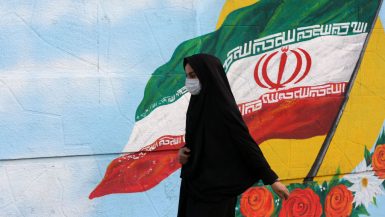 فيروس كورونا في إيران