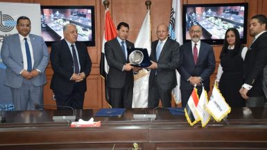 الشباب والرياضة