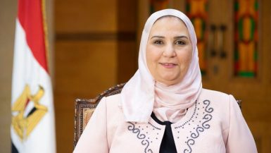 نيفين القباج وزيرة التضامن الاجتماعى ورئيس مجلس إدارة بنك ناصر الاجتماعى
