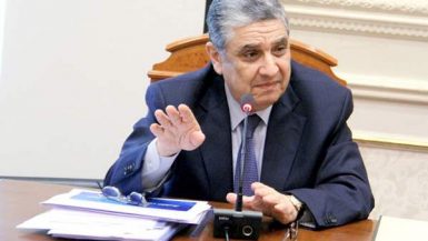 وزير الكهرباء محمد شاكر
