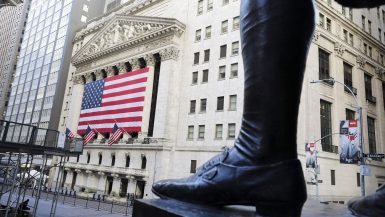 الشركات الأمريكية ؛ وول ستريت ؛ الولايات المتحدة الأمريكية ؛ الاقتصاد الأمريكى