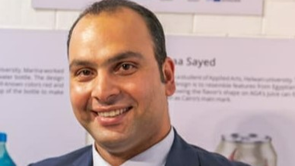 الدكتور محمد عباس رئيس برنامج حاضنات الأعمال بمبادرة رواد النيل