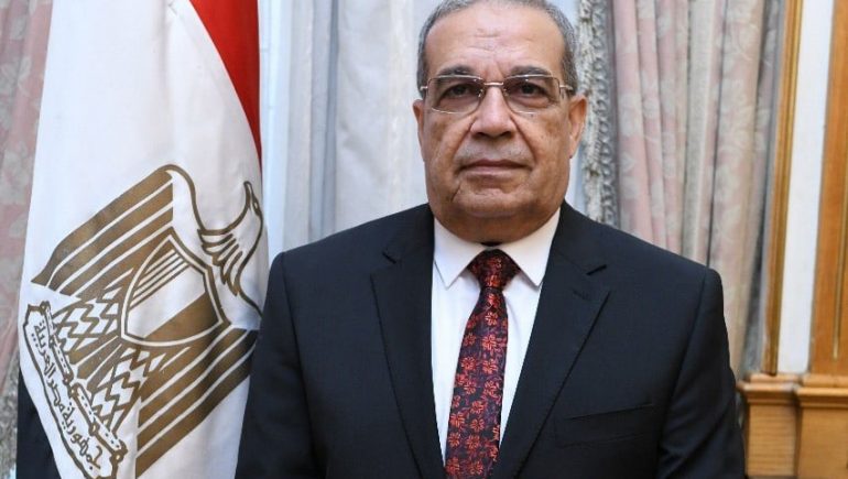 محمد أحمد مرسى وزير الإنتاج الحربى