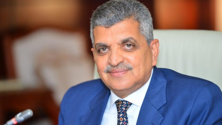 أسامة ربيع ؛ قناة السويس