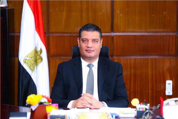 ايمن عبدالموجود