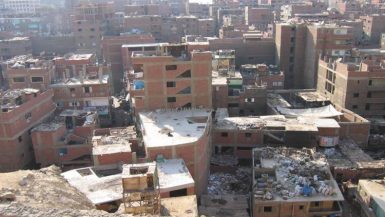 الحكومة تنفى تهجير أهالى "عزبة الهجانة" من منازلهم لتطوير المنطقة