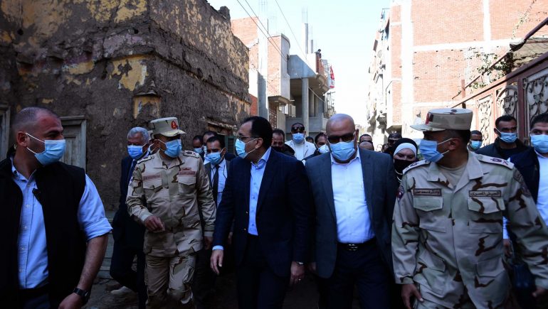 رئيس الوزراء يتفقد المشروعات الجارى تنفيذها ضمن مبادرة "حياة كريمة" بالمنوفية
