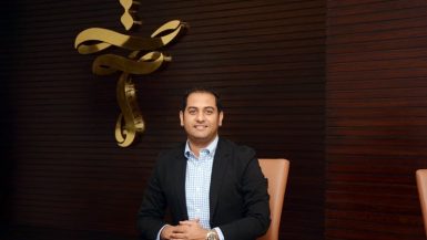 أحمد أسامة رئيس القطاع التجارى لشركة التعمير العربية