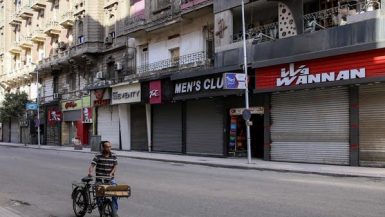 الحكومة تحدد المواعيد الصيفية لفتح وغلق المحلات والمطاعم