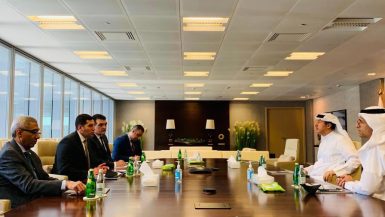 رئيس هيئة الاستثمار يعقد اجتماعات لجذب المزيد من الاستثمارات البحرينية
