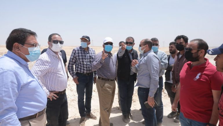وزير النقل يتابع أعمال تنفيذ القطار الكهربائى السريع العين السخنة / مرسى مطروح