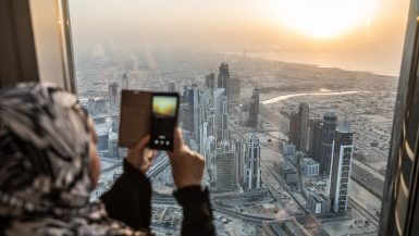 الإمارات الأولى عالمياً فى سرعة شبكات الهاتف المتحرك