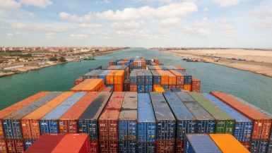الجمارك ؛ التعريفة الجمركية ؛ الموانئ ؛ الصادرات ؛ الواردات