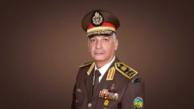 القائد العام للقوات المسلحة وزيرالدفاع والإنتاج الحربي الفريق أول محمد زكي