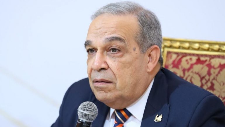 وزير الانتاج الحربى