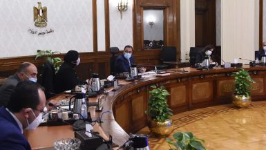 "الحكومة" تنفذ 13 مجمعاً صناعياً ضمن مبادرة "مصنعك جاهز للترخيص" بتكلفة 9.4 مليار جنيه