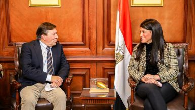 "مصر" تبحث مع "الأمم المتحدة" إدراج مشروعات "حياة كريمة" بإصدارات سندات التنمية المستدامة