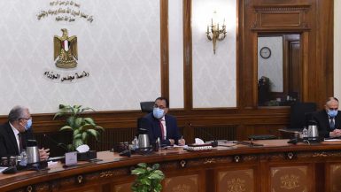 رئيس الوزراء يتابع الموقف التنفيذى لمشروعات "تنمية الريف المصرى"